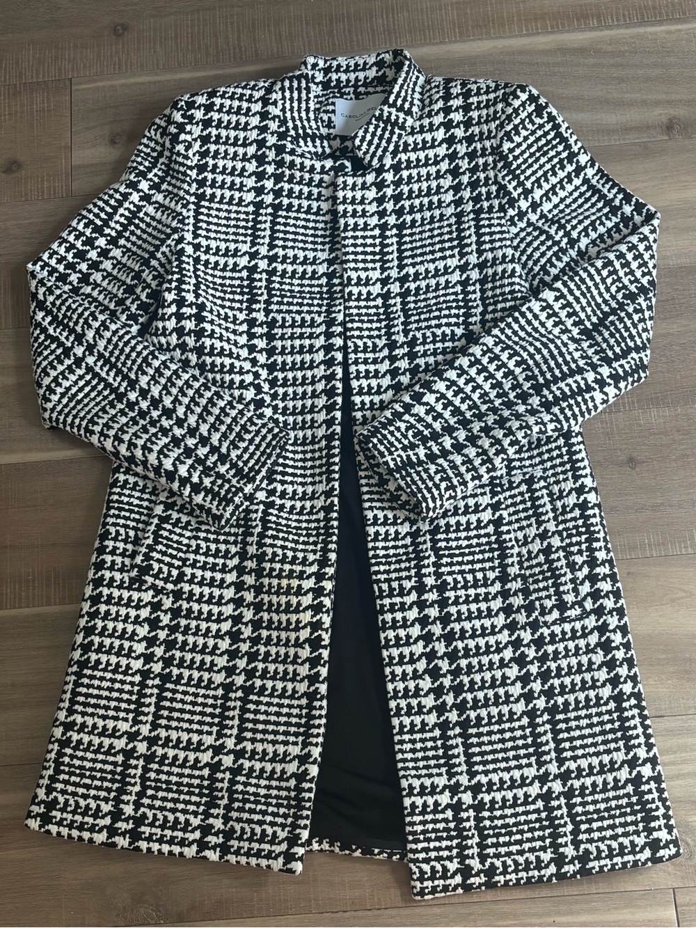 Carolina Belle Montreal Textured Houndstooth Plaid Statement Coat Black White 8